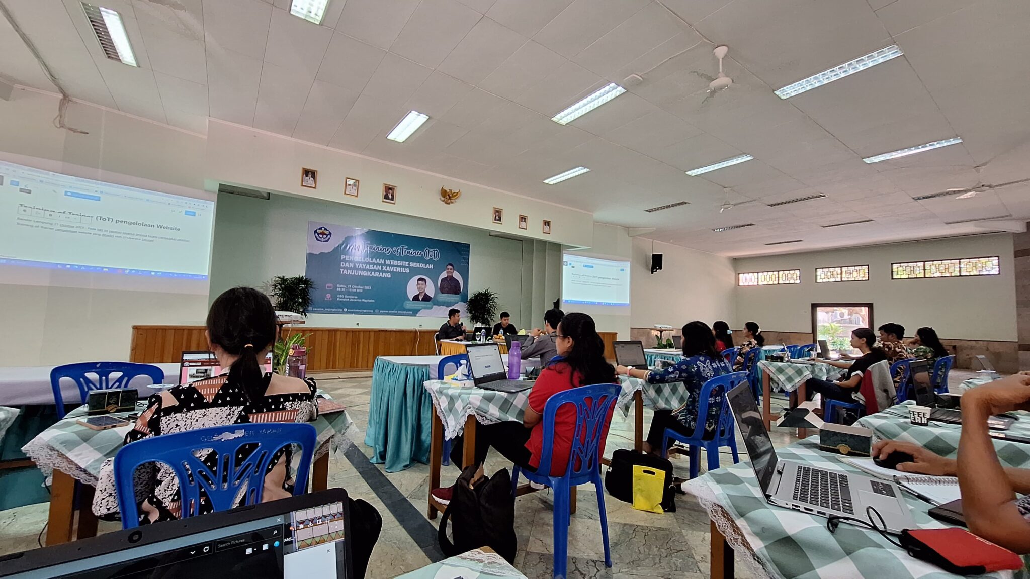 Training of Trainer (ToT) Pengelolaan Website